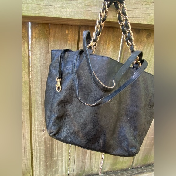 Michael Kors Harper Leather Shoulder Bag​​ - Picture 6 of 6